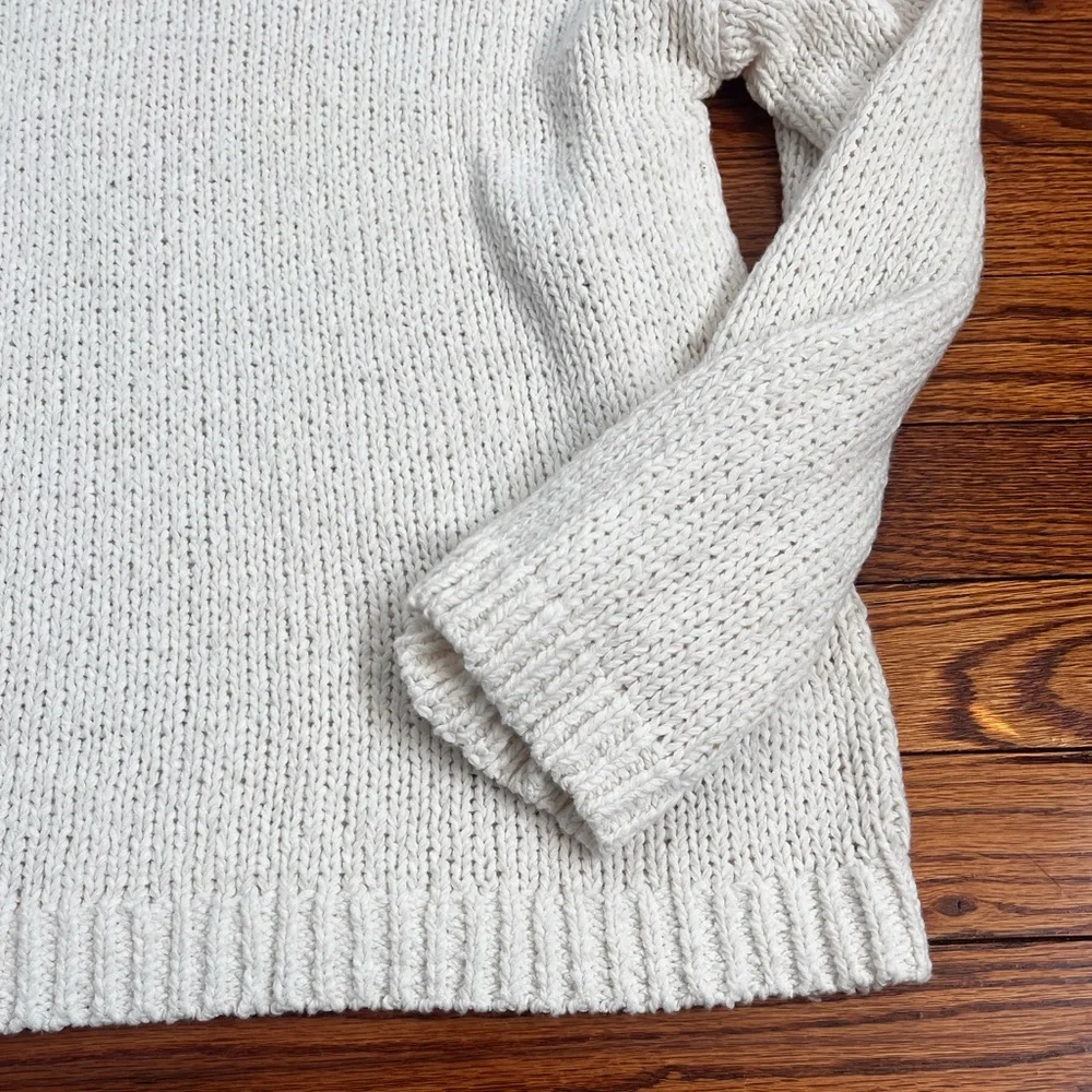 Abercrombie Top - Picture 5 of 5